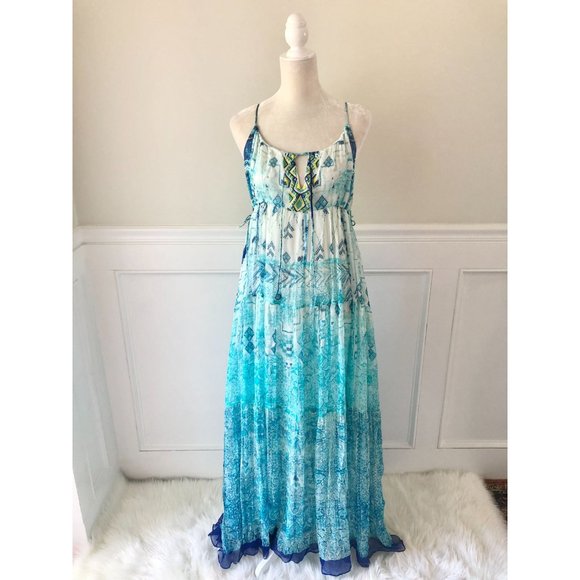 HEMANT & NANDITA Blue and White Maxi Dress - Picture 1 of 9